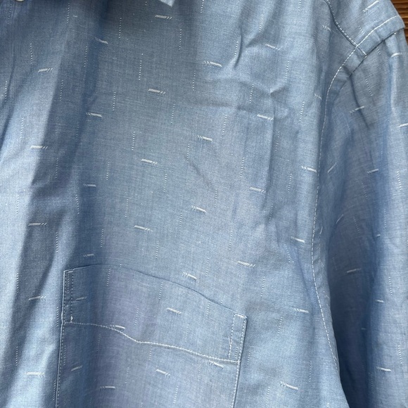 J. CREW | Slim Untucked Stretch Short Light Blue Casual Button-Down Shirt L - Picture 3 of 5